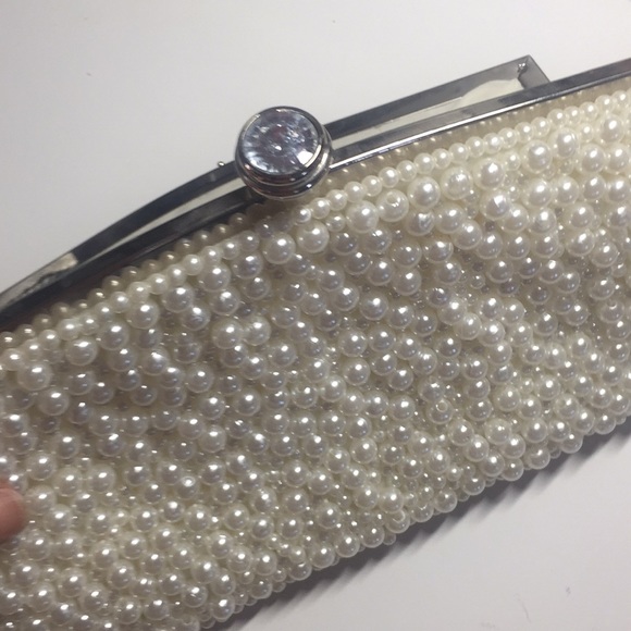 Handbags - GORGEOUS Pearl Beaded Clutch Evening Bag